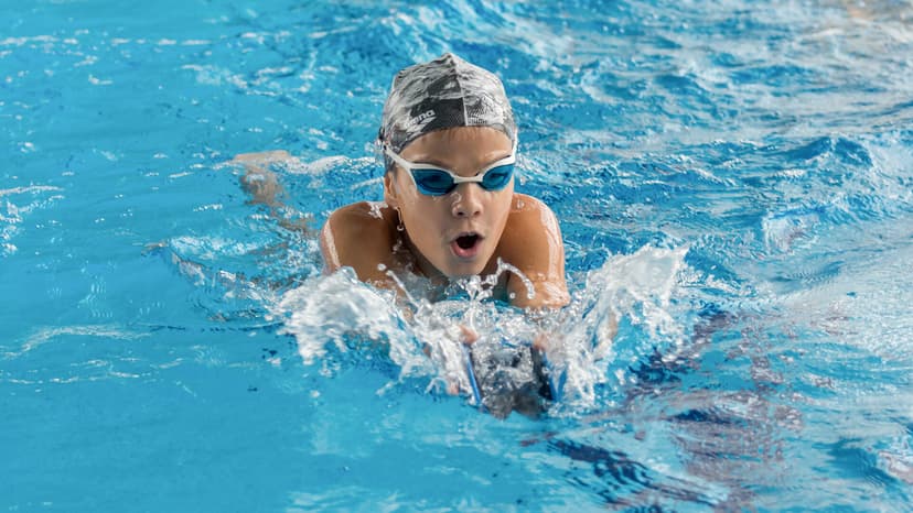 3 Reasons to Book Children&#8217;s Pre Club Swimming Lessons