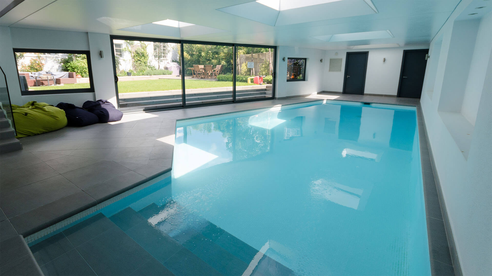 east sheen swimming lessons london